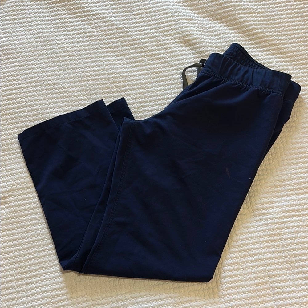 Medium Petite Figs Navy Pants Livingston